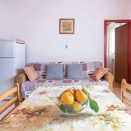 2 Bedroom Amazing In Póla